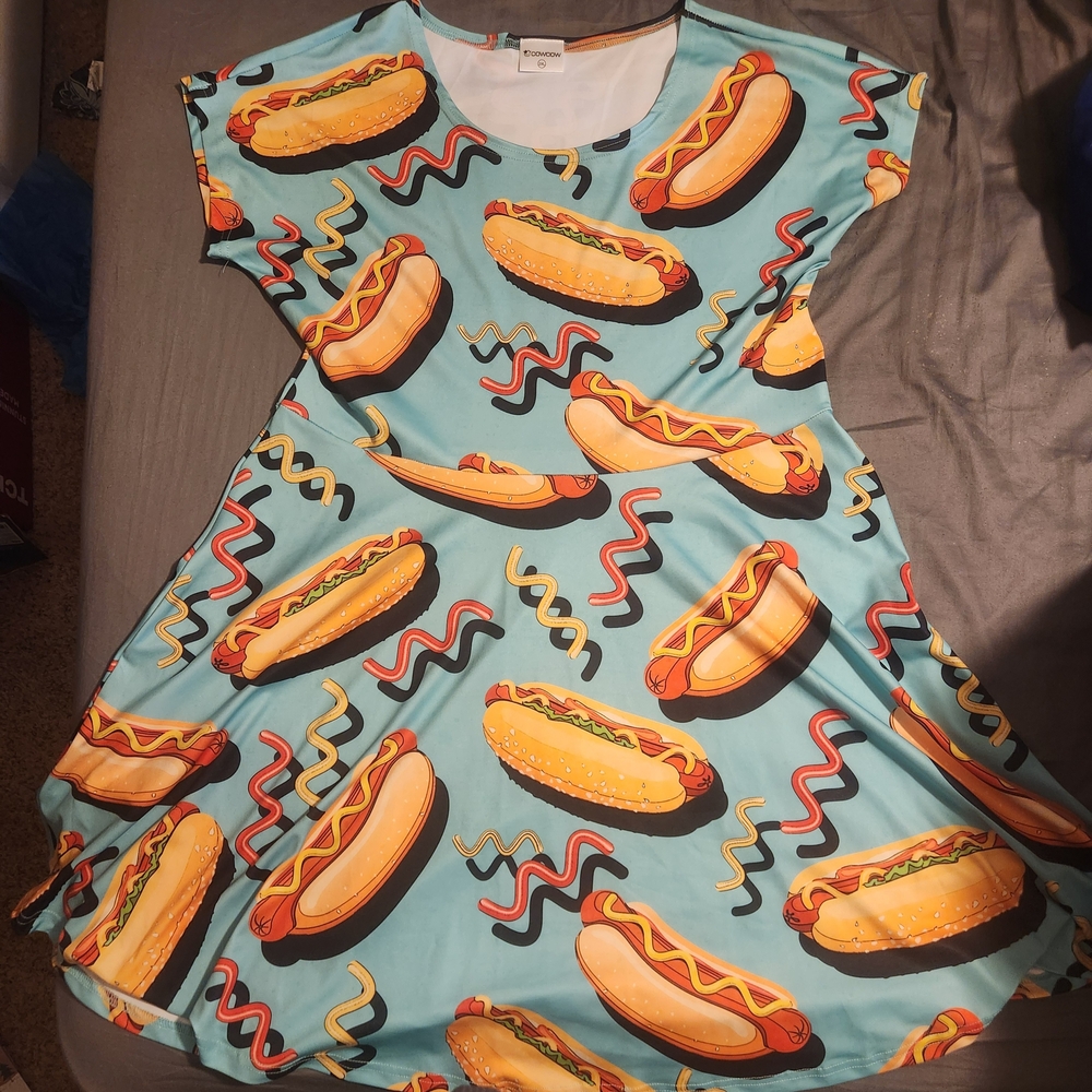 Used. CowCow Hotdog Dress 2xl
